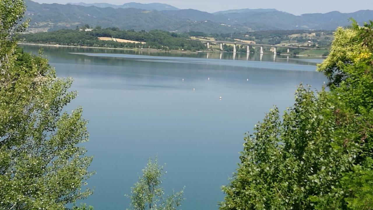 Attico A Barberino Di Mugello Leilighet Eksteriør bilde
